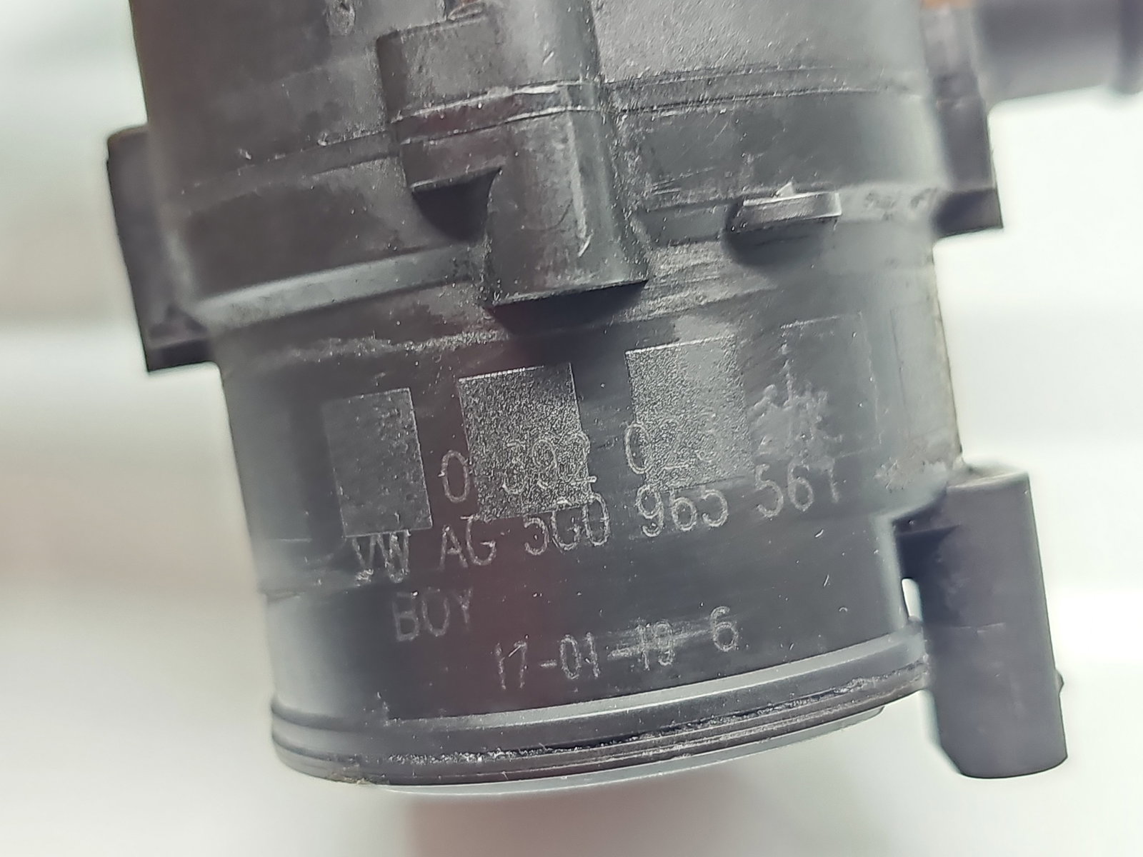 Pompa recirculare apa Skoda Octavia 3 (5E3) [Fabr 2012-2020] 5G0965561 2.0 TDI CRMB 110KW / 150CP - imagine 5