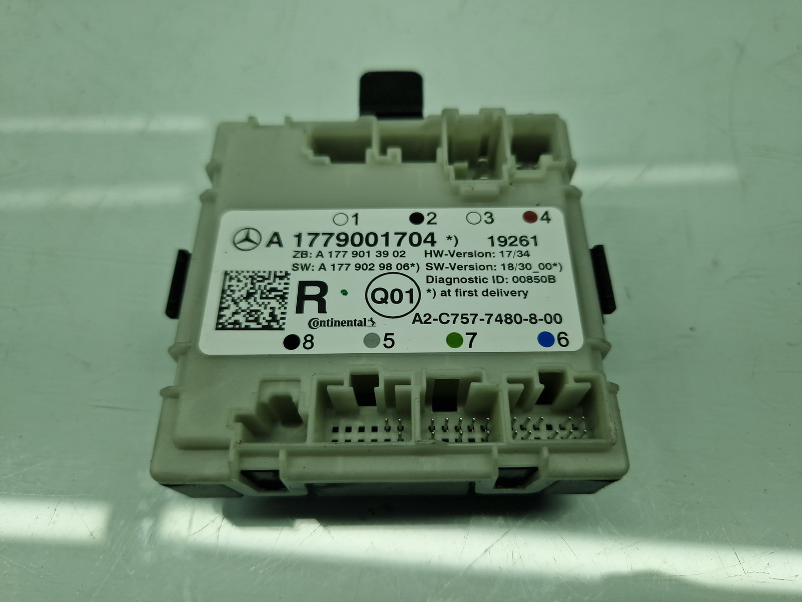 Modul confort Mercedes Clasa A (W177) [Fabr 2019-2024] A1779001704 - imagine 1