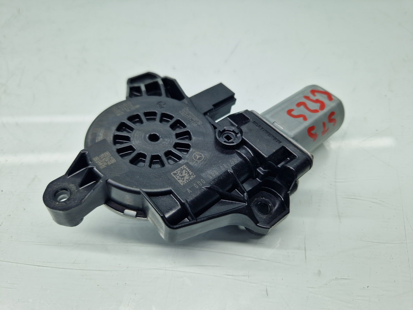 Motoras geam stanga spate Mercedes Clasa A (W177) [Fabr 2019-2024] A0009060808 - imagine 3