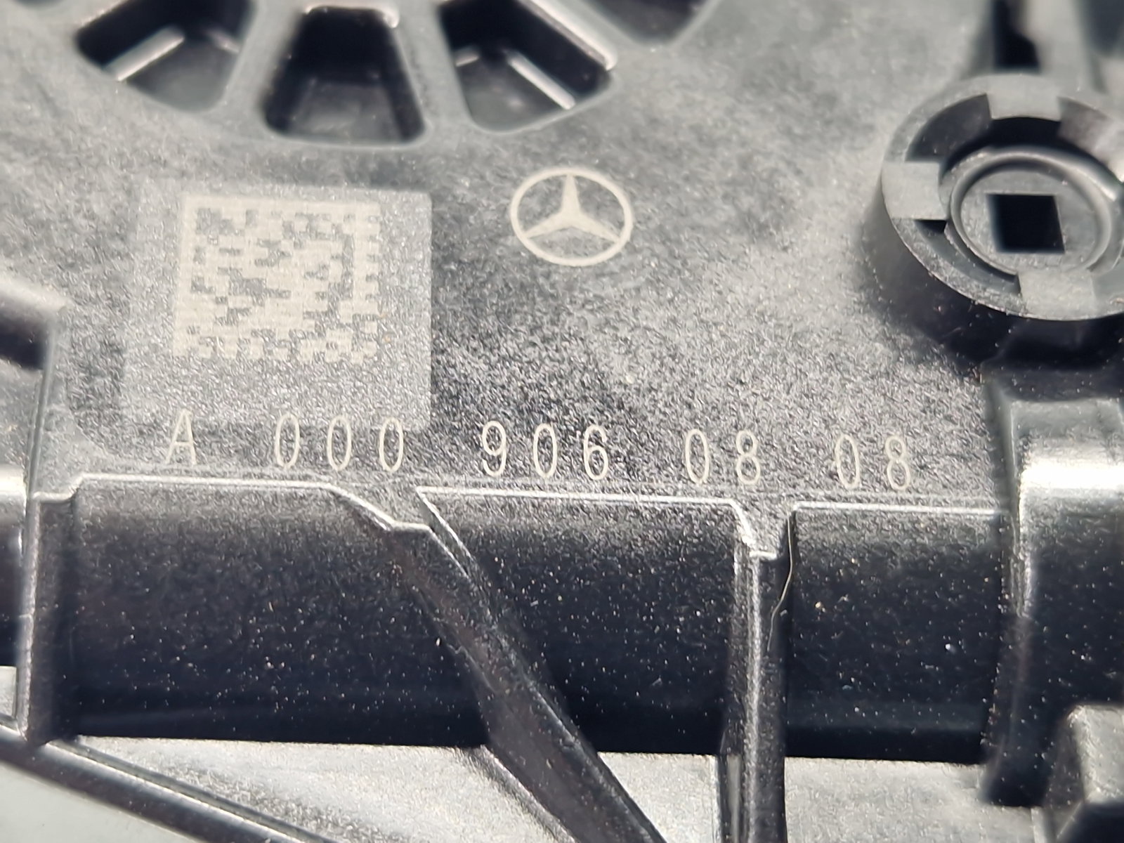 Motoras geam stanga spate Mercedes Clasa A (W177) [Fabr 2019-2024] A0009060808 - imagine 5