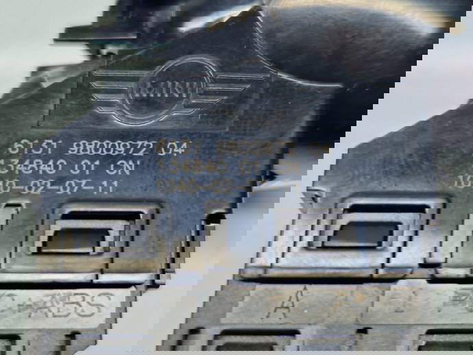 Buton geam dreapta spate MINI Countryman (R60) [Fabr 2010-2016] 6131980097204