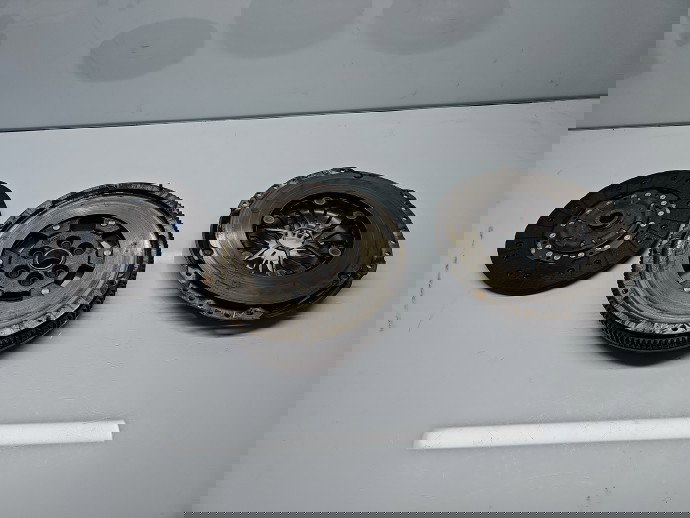 Kit ambreiaj volanta masa dubla Skoda Octavia 3 (5E3) [Fabr 2012-2020] 2.0 TDI CRMB OEM 110KW / 150CP