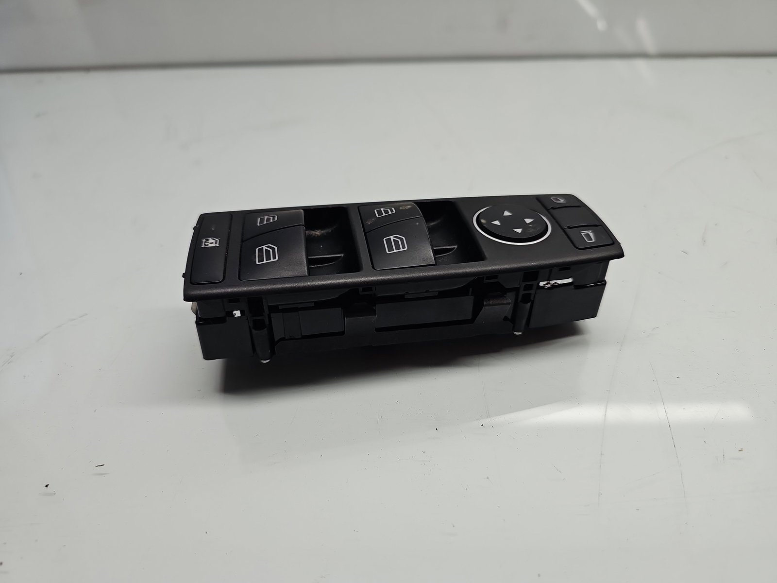 Butoane comanda geamuri sofer Mercedes Clasa A (W176) [Fabr 2012-2018] A1669054300 - imagine 2