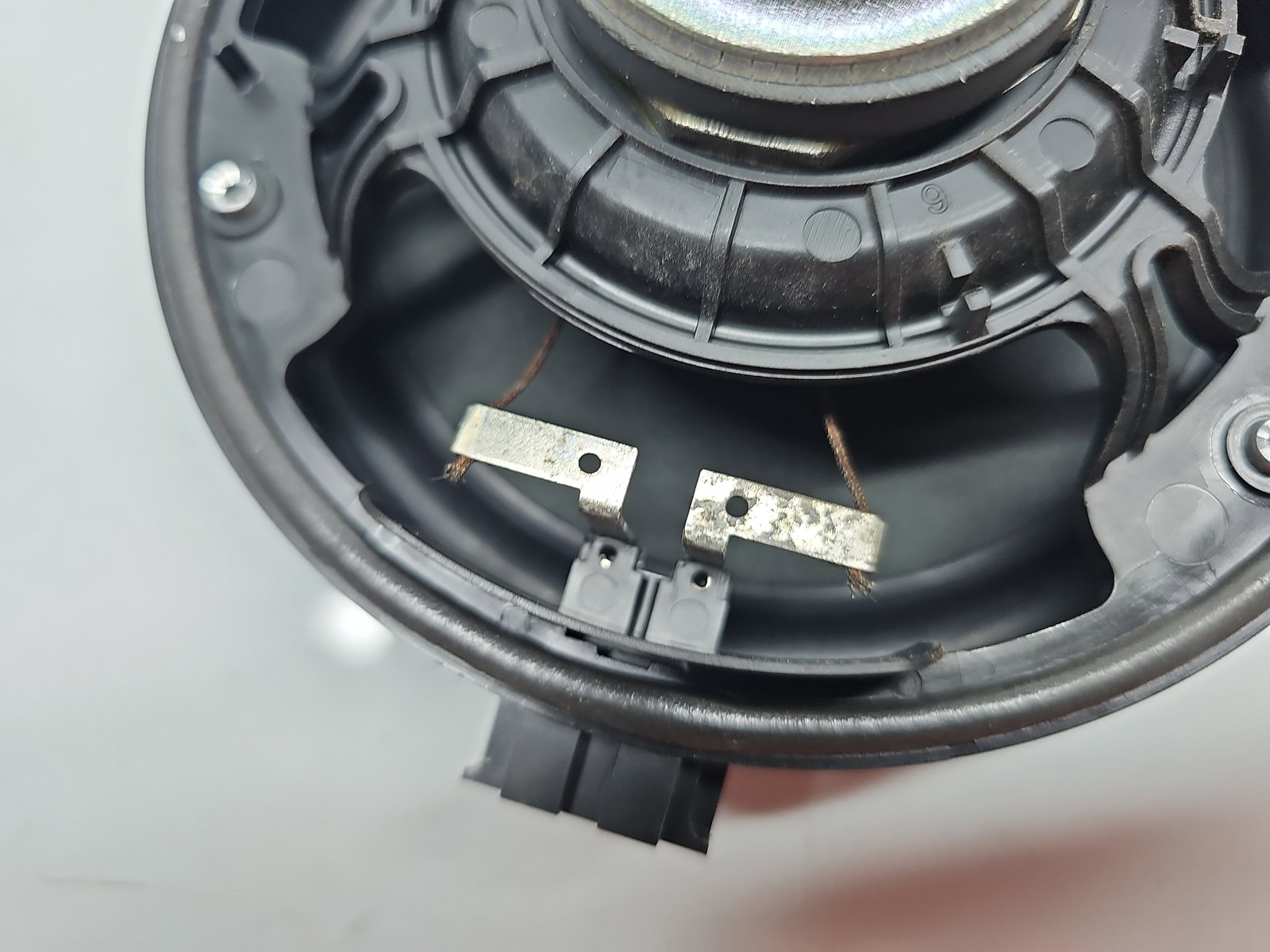 Boxa stanga spate Mercedes Clasa A (W176) [Fabr 2012-2018] A2468200100 - imagine 4