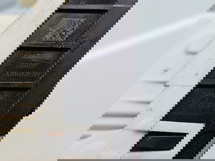 Broasca usa stanga spate Mercedes Clasa A (W176) [Fabr 2012-2018] A2040085999