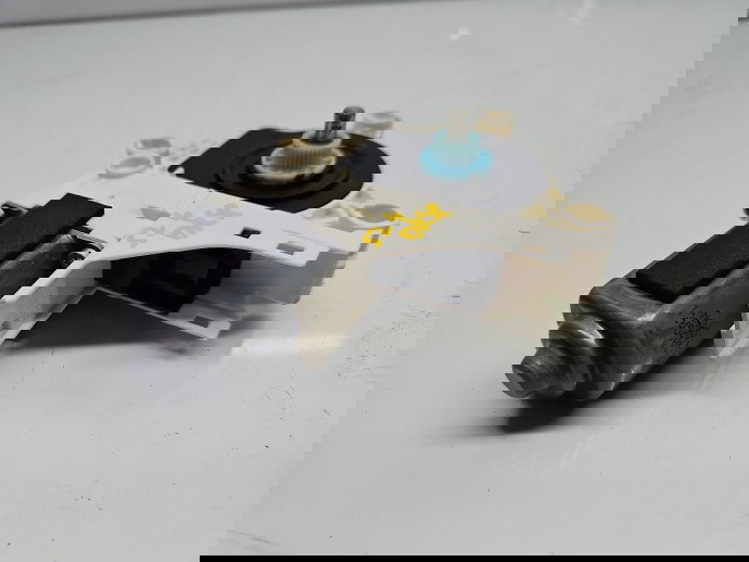 Motoras geam dreapta spate AUDI A6 (4G2, C7) S-line [Fabr 2012-2017] 8K0959812A