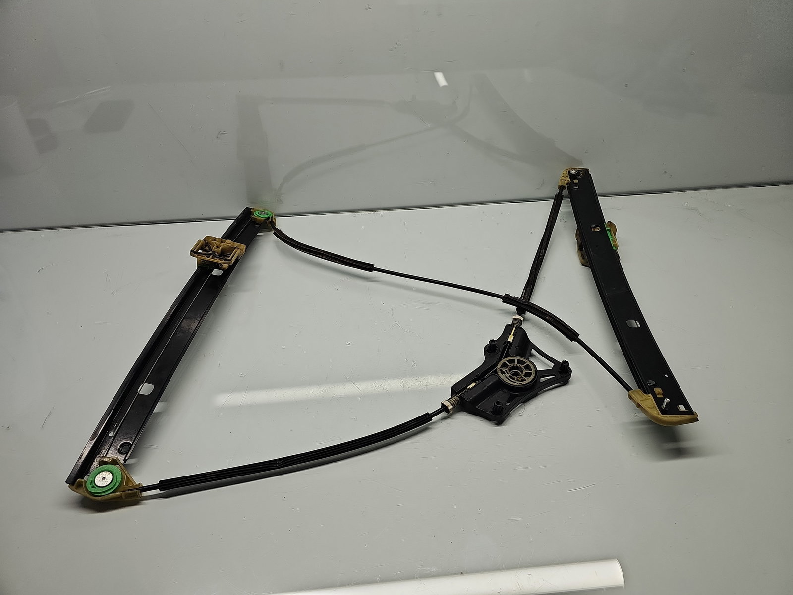 Macara electrica geam stanga fata AUDI A6 (4G2, C7) S-line [Fabr 2012-2017] 4G0837461 - imagine 4