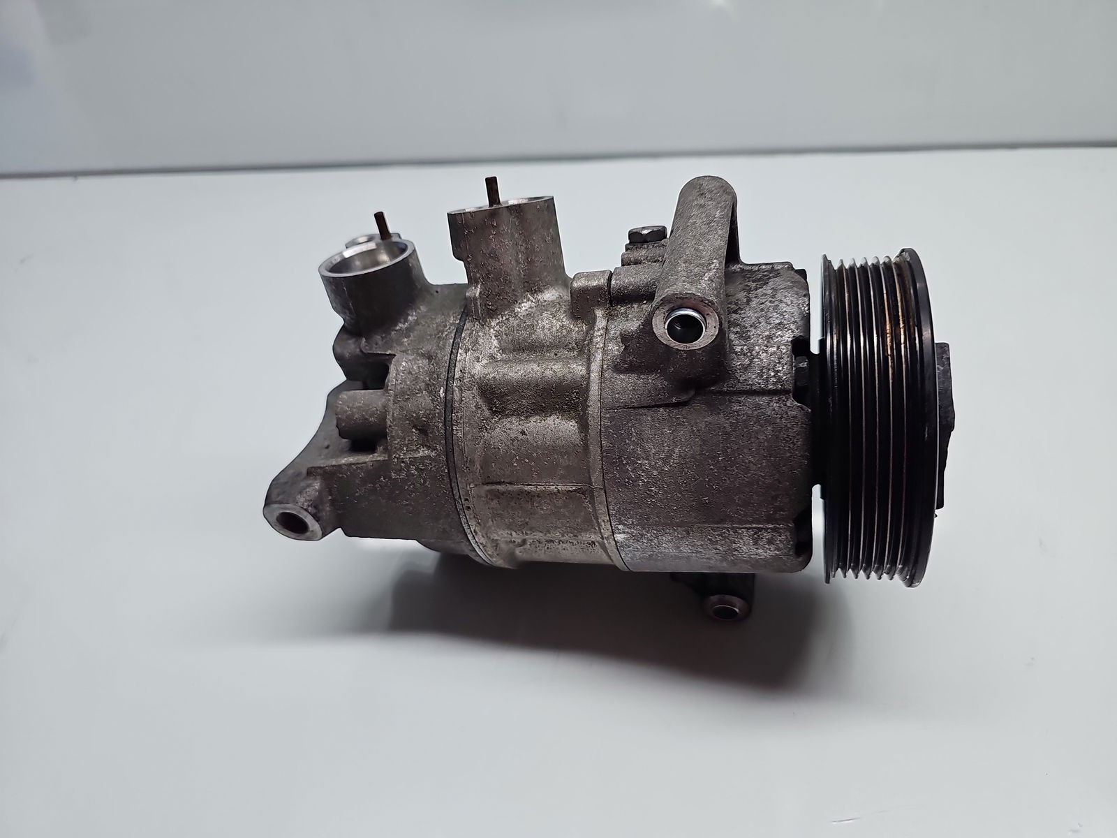 Compresor clima Volkswagen Golf 7 (5G) [Fabr 2014-prezent] 5Q0816803B 2.0 TDI CRMB 110KW / 150CP - imagine 3