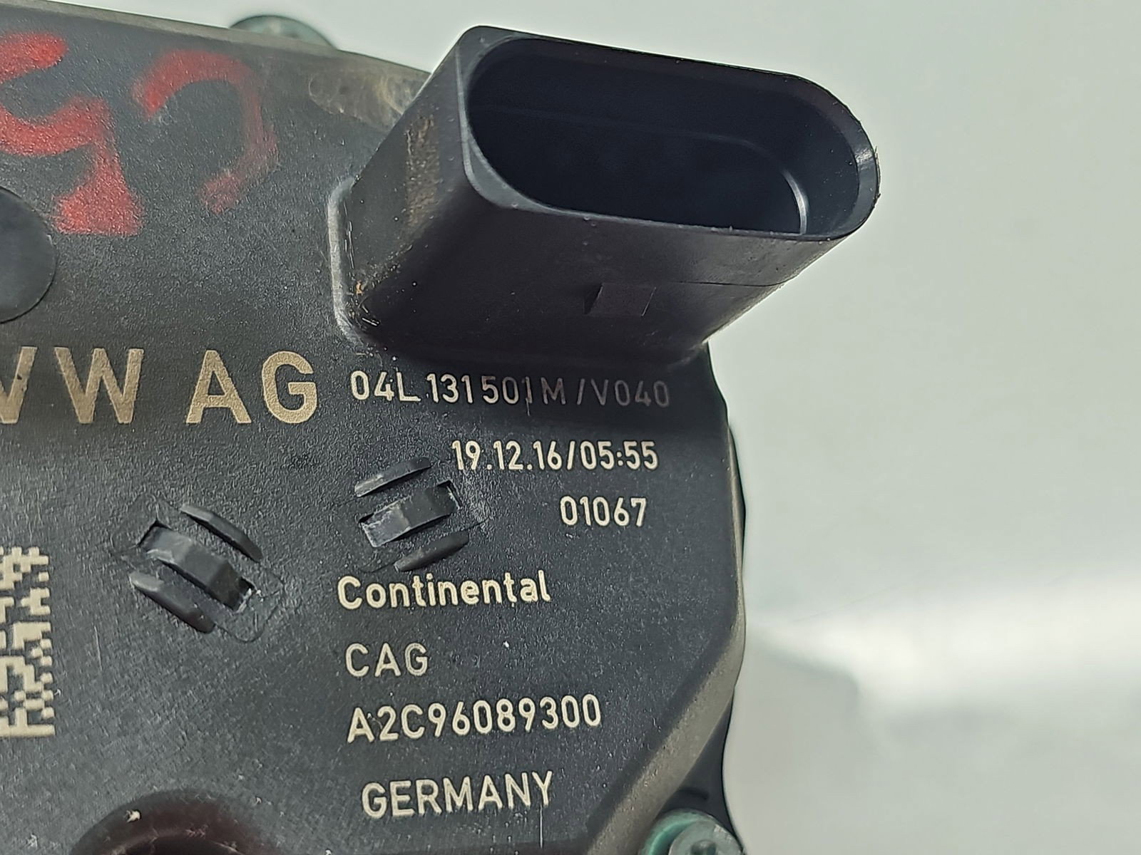 Clapeta acceleratie Skoda Superb III Combi (3V5) [Fabr 2015-prezent] 04L131501M 2.0 TDI CRMB 110KW / 150CP - imagine 2