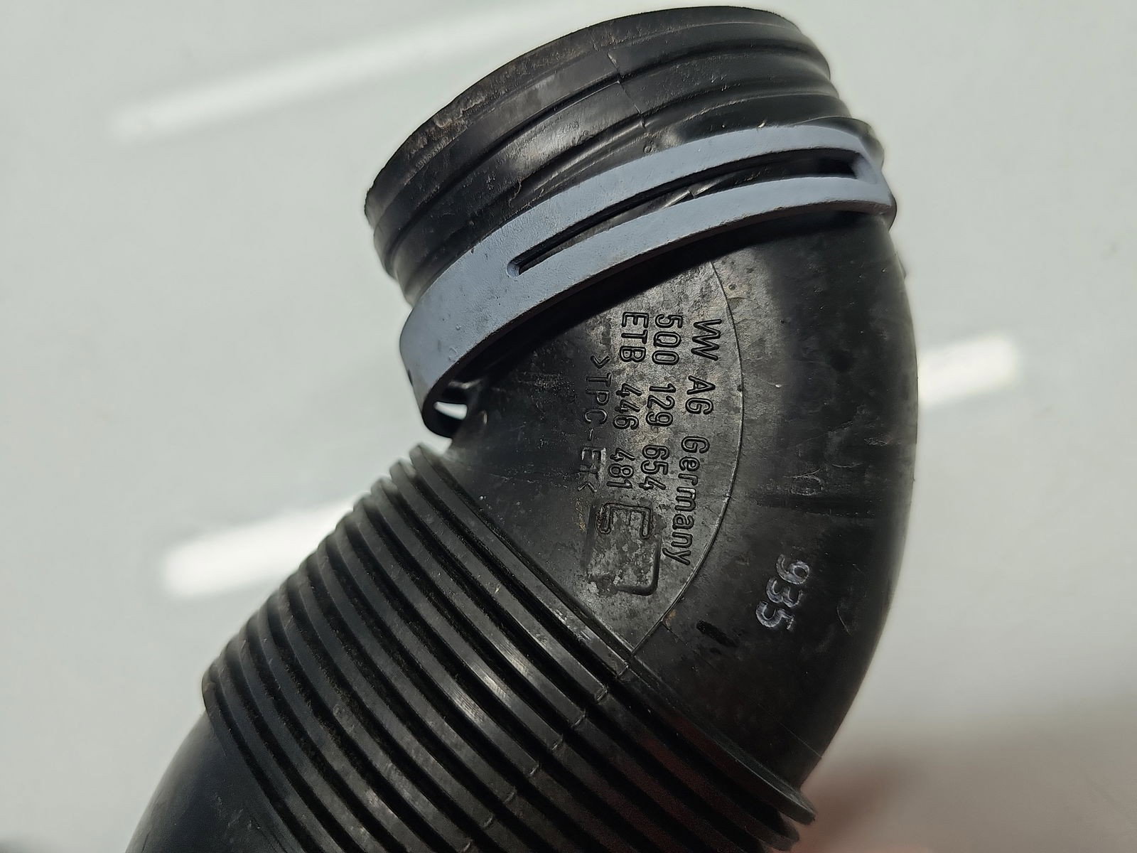 Tub admisie aer Volkswagen Passat B8 (3G2) [Fabr 2015-prezent] 5Q0129654 2.0 TDI CRMB 110KW / 150CP - imagine 2