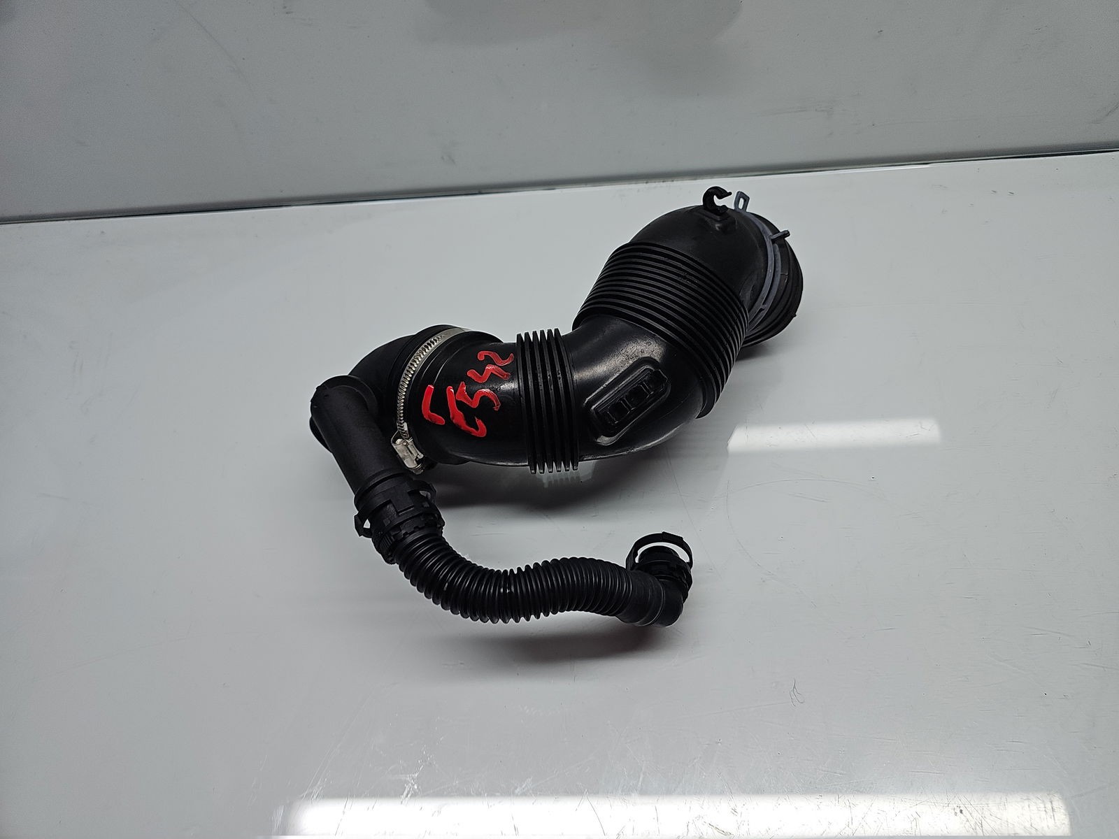 Tub admisie aer Volkswagen Passat B8 (3G2) [Fabr 2015-prezent] 5Q0129654 2.0 TDI CRMB 110KW / 150CP - imagine 4