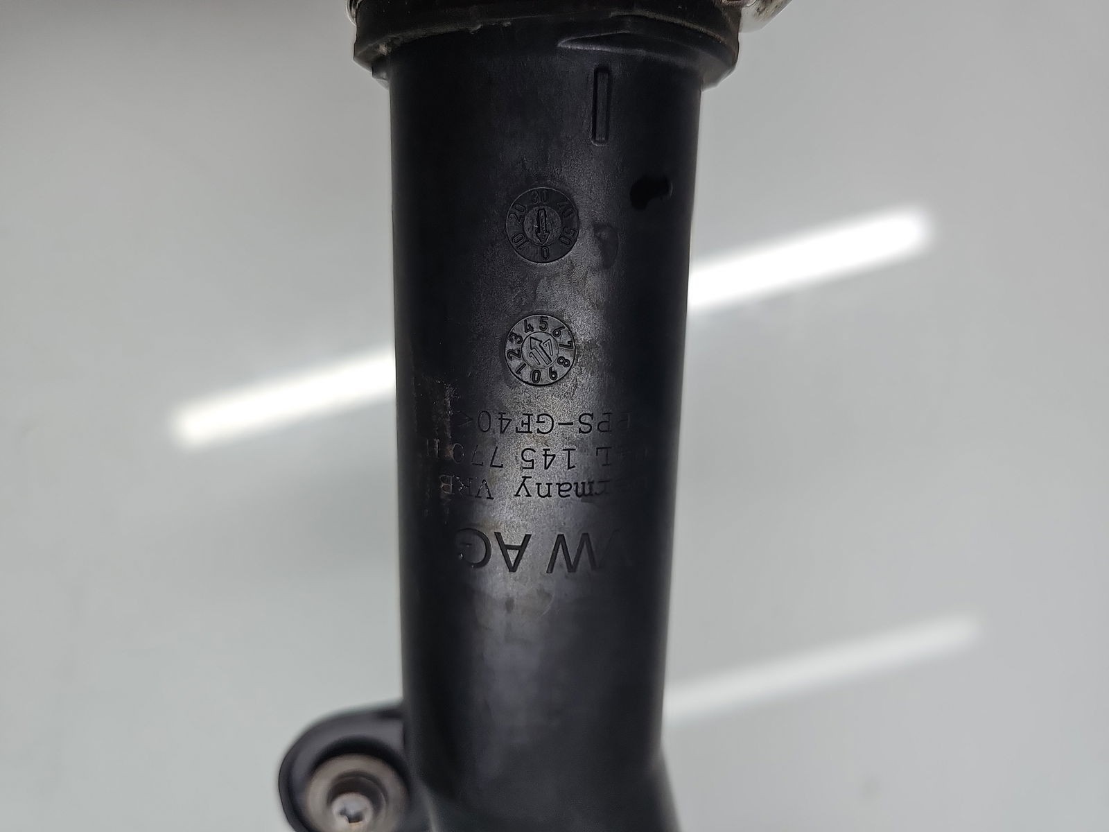 Tub intercooler Volkswagen Golf 7 (5G) [Fabr 2014-prezent] 04L145770H 2.0 TDI CRMB 110KW / 150CP - imagine 2