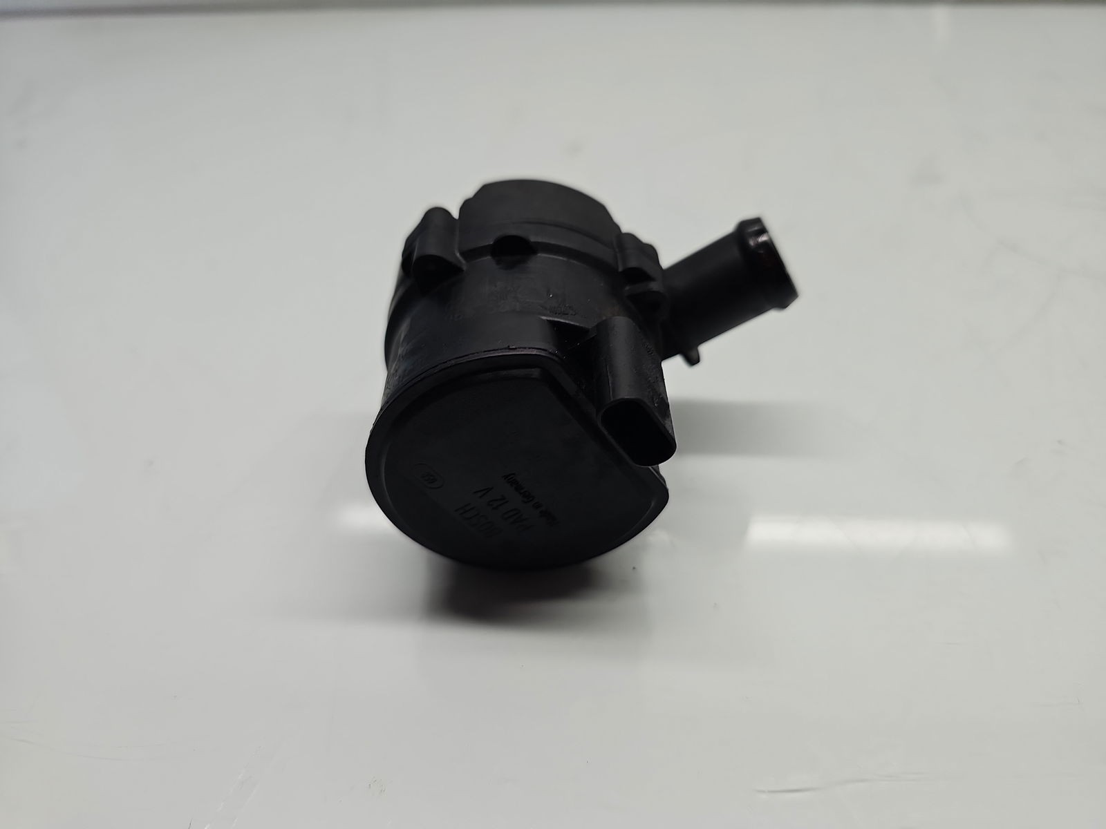 Pompa recirculare apa AUDI A3 Sportback (8VS, 8VM) [Fabr 2013-prezent] 5G0965561 2.0 TDI CRMB 110KW / 150CP - imagine 3