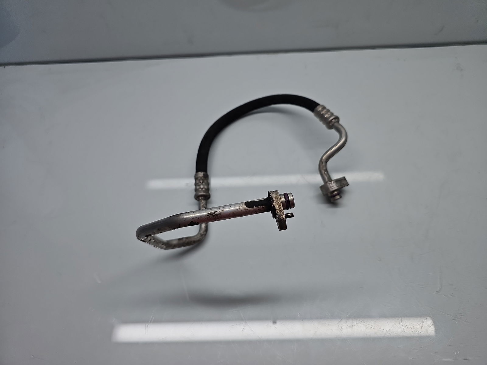 Conducta AC Volkswagen Passat B8 (3G2) [Fabr 2015-prezent] 5Q0816721AC 2.0 TDI CRMB 110KW / 150CP - imagine 1