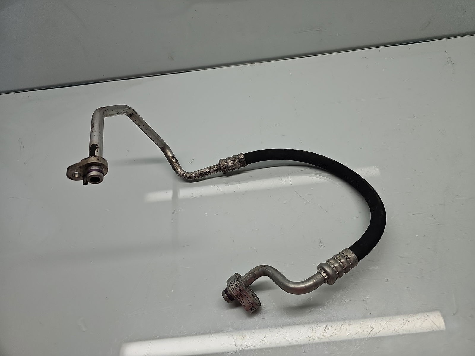 Conducta AC Volkswagen Passat B8 (3G2) [Fabr 2015-prezent] 5Q0816721AC 2.0 TDI CRMB 110KW / 150CP - imagine 3