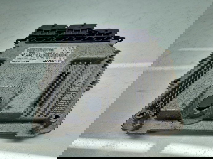 Calculator motor ECU PEUGEOT 2008 [Fabr 2013-2019] 9808016480 1.6 HDi 9HP 68KW / 92CP