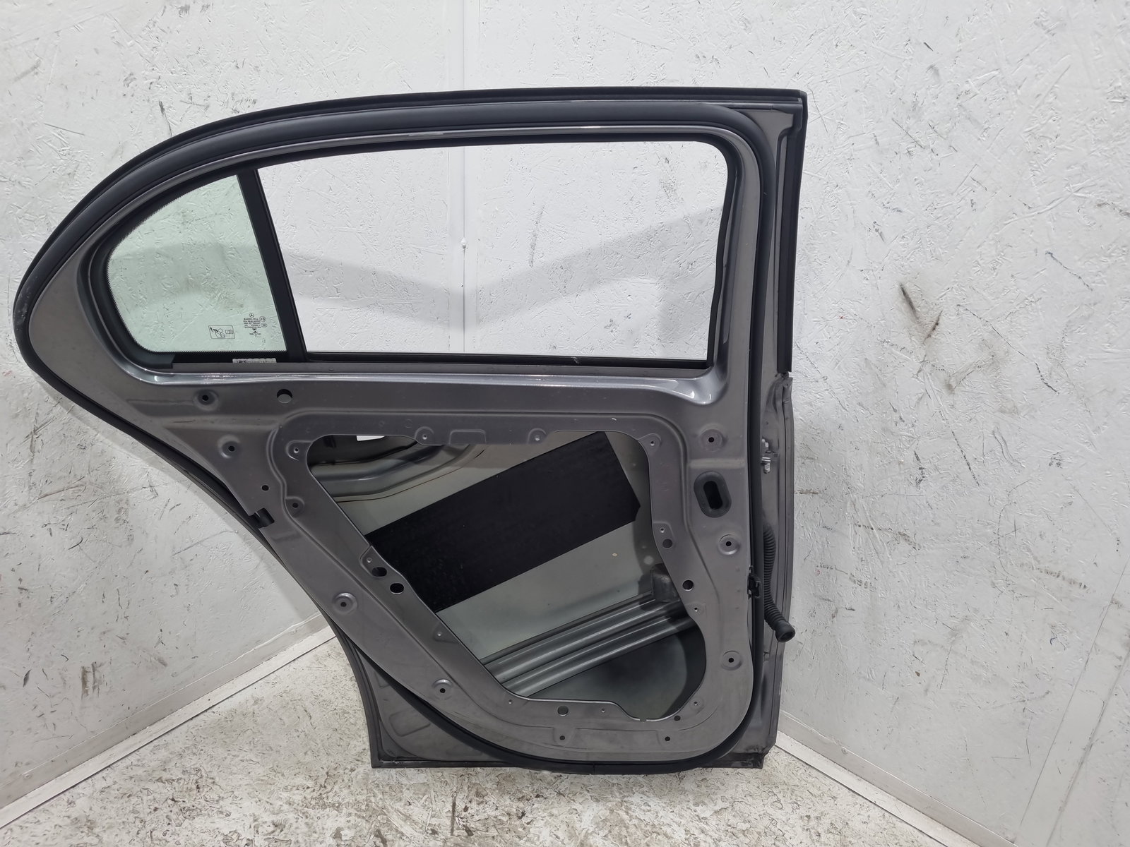 Usa stanga spate Mercedes Clasa A (W177) [Fabr 2019-2024] 787U Mountay Grey - imagine 5