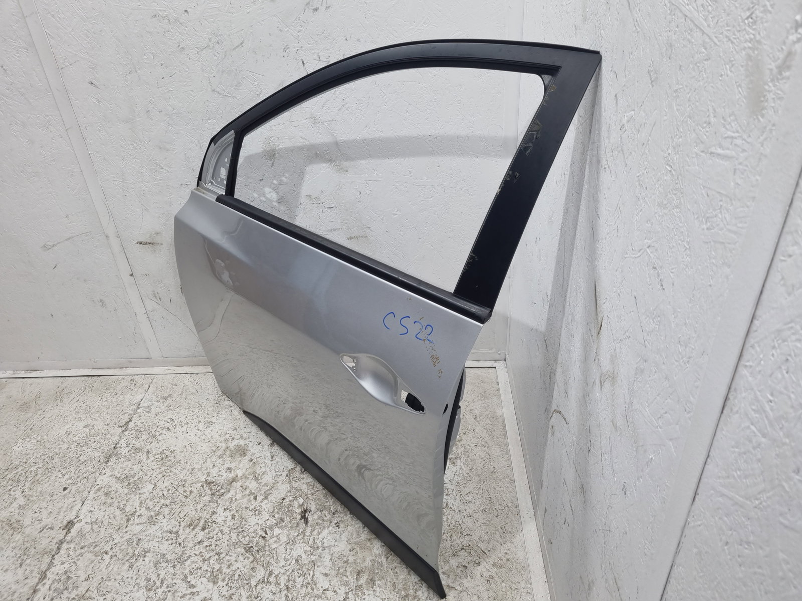 Usa stanga fata Hyundai ix35 (LM) [Fabr 2010-2017] Sleek Silver - imagine 4