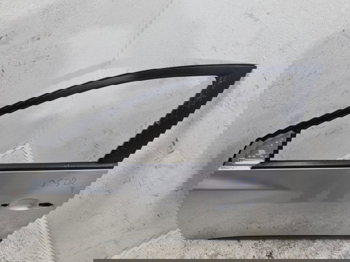 Usa stanga fata Hyundai ix35 (LM) [Fabr 2010-2017] Sleek Silver