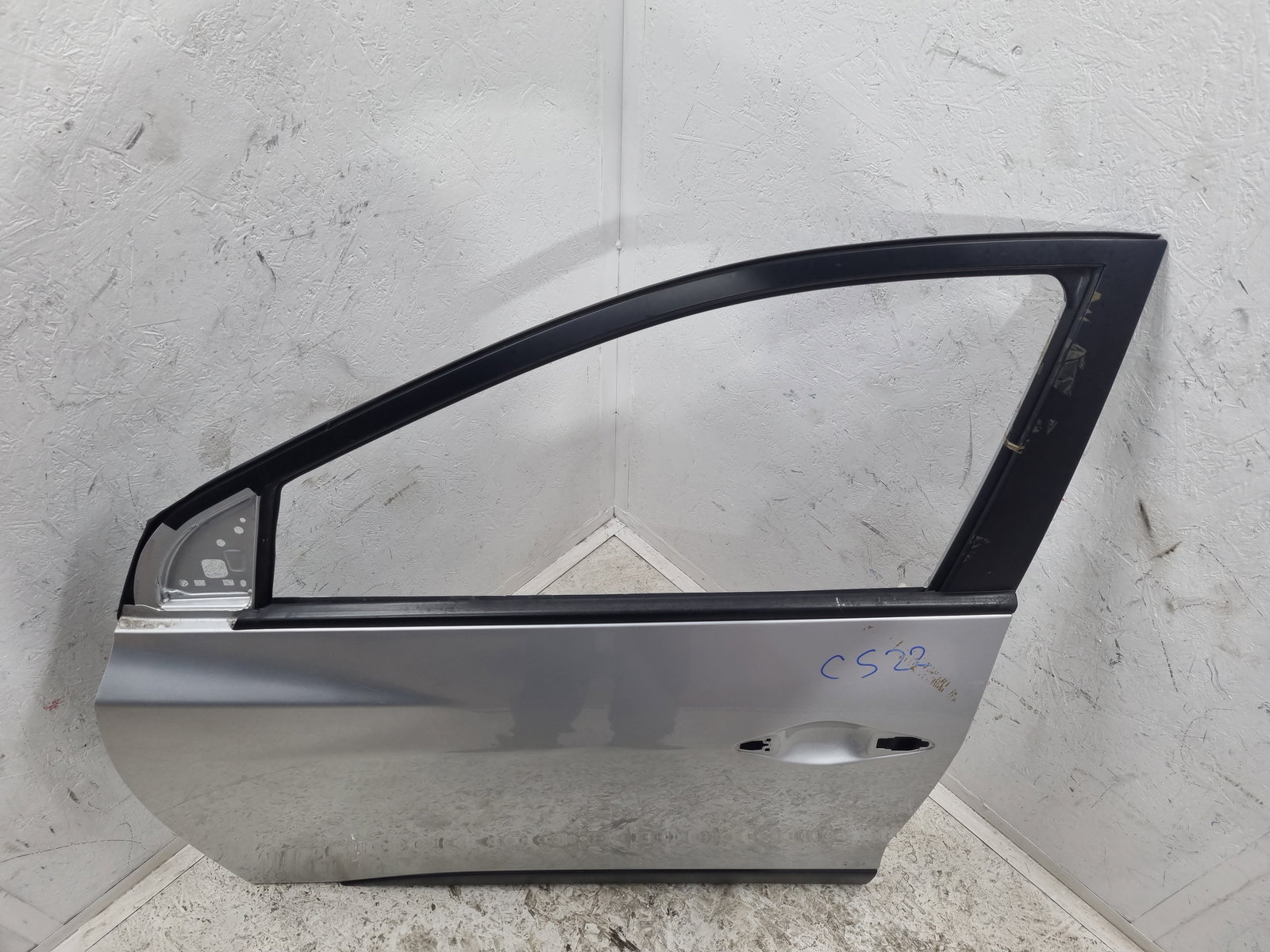 Usa stanga fata Hyundai ix35 (LM) [Fabr 2010-2017] Sleek Silver - imagine 6