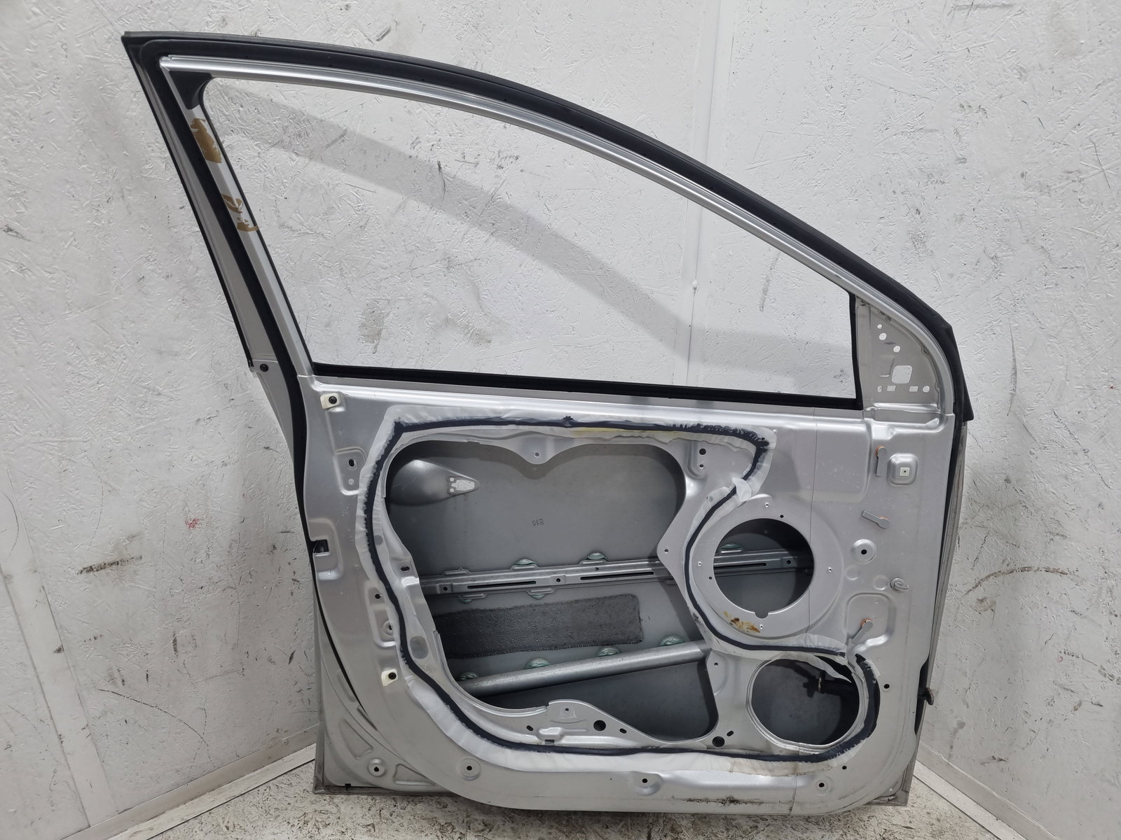 Usa stanga fata Hyundai ix35 (LM) [Fabr 2010-2017] Sleek Silver - imagine 8