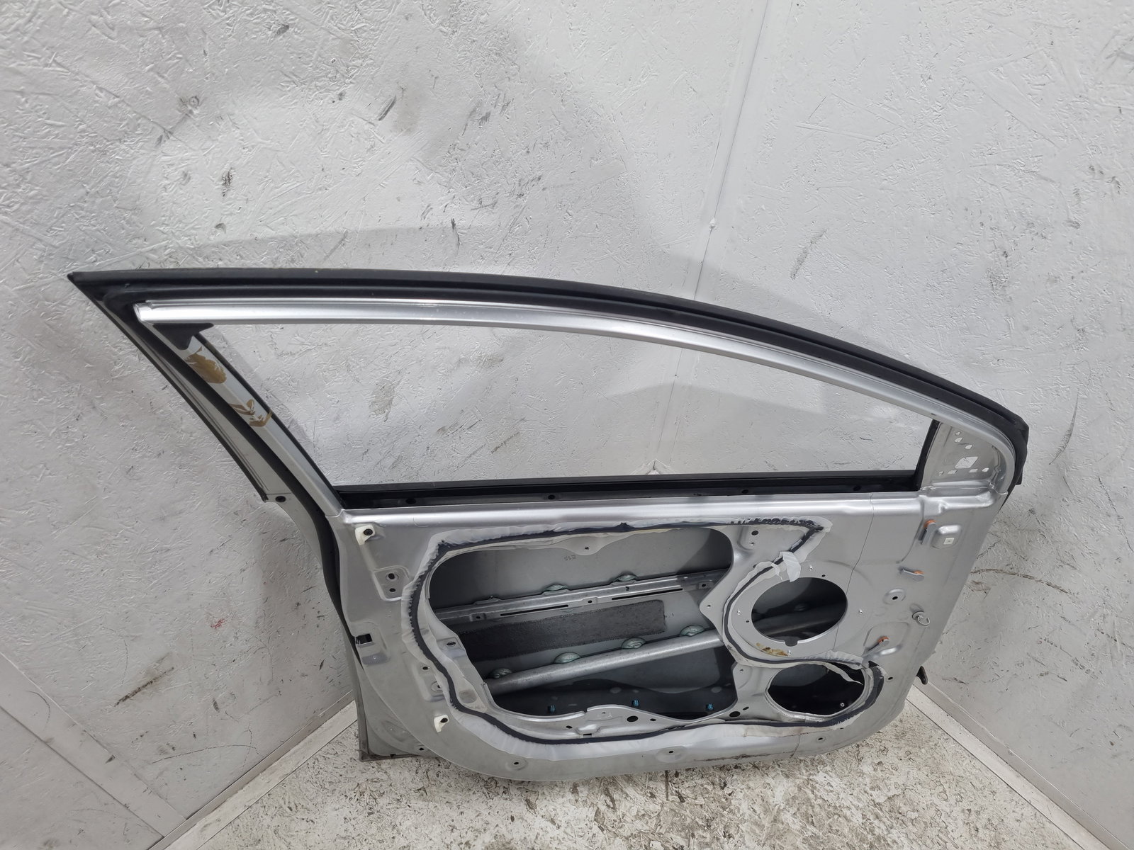 Usa stanga fata Hyundai ix35 (LM) [Fabr 2010-2017] Sleek Silver - imagine 11