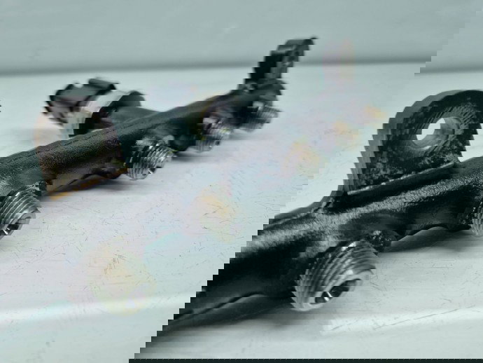 Rampa injectoare Ford Mondeo 5 Sedan [Fabr 2014-2022] 9674300080-04 2.0 TDCI UFDB 132KW / 180CP