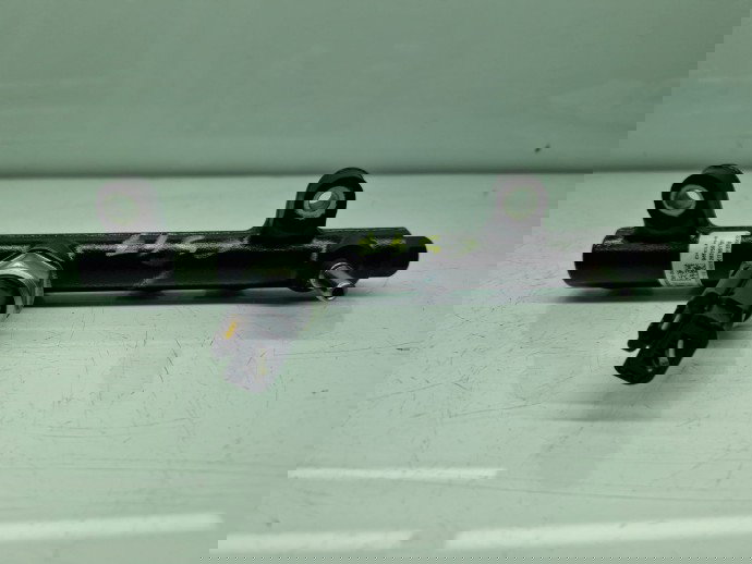 Rampa injectoare Ford Mondeo 5 Sedan [Fabr 2014-2022] 9674300080-04 2.0 TDCI UFDB 132KW / 180CP