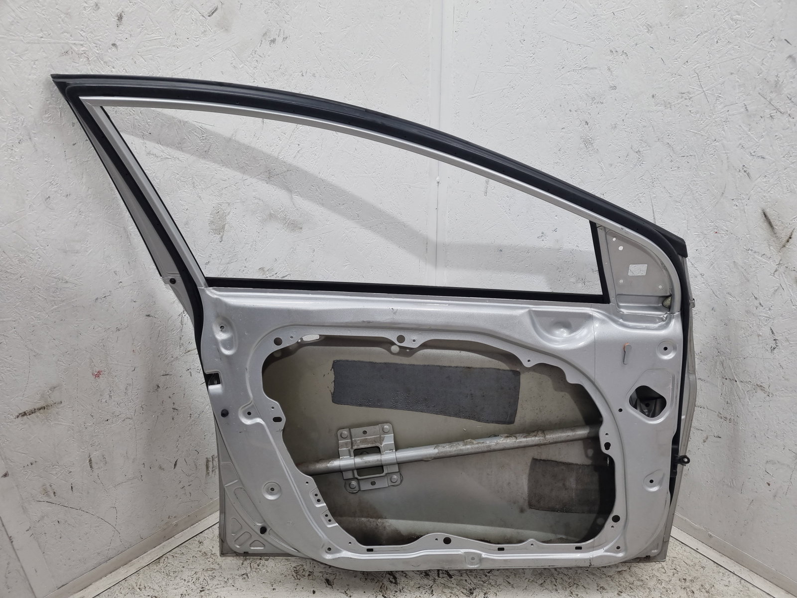 Usa stanga fata Hyundai i40 Wagon [Fabr 2012-2019] Sleek Silver - imagine 8