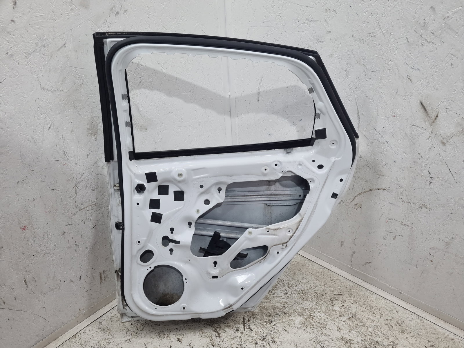 Usa dreapta spate Ford Focus 3 [Fabr 2010-2018] Frozen White - imagine 3