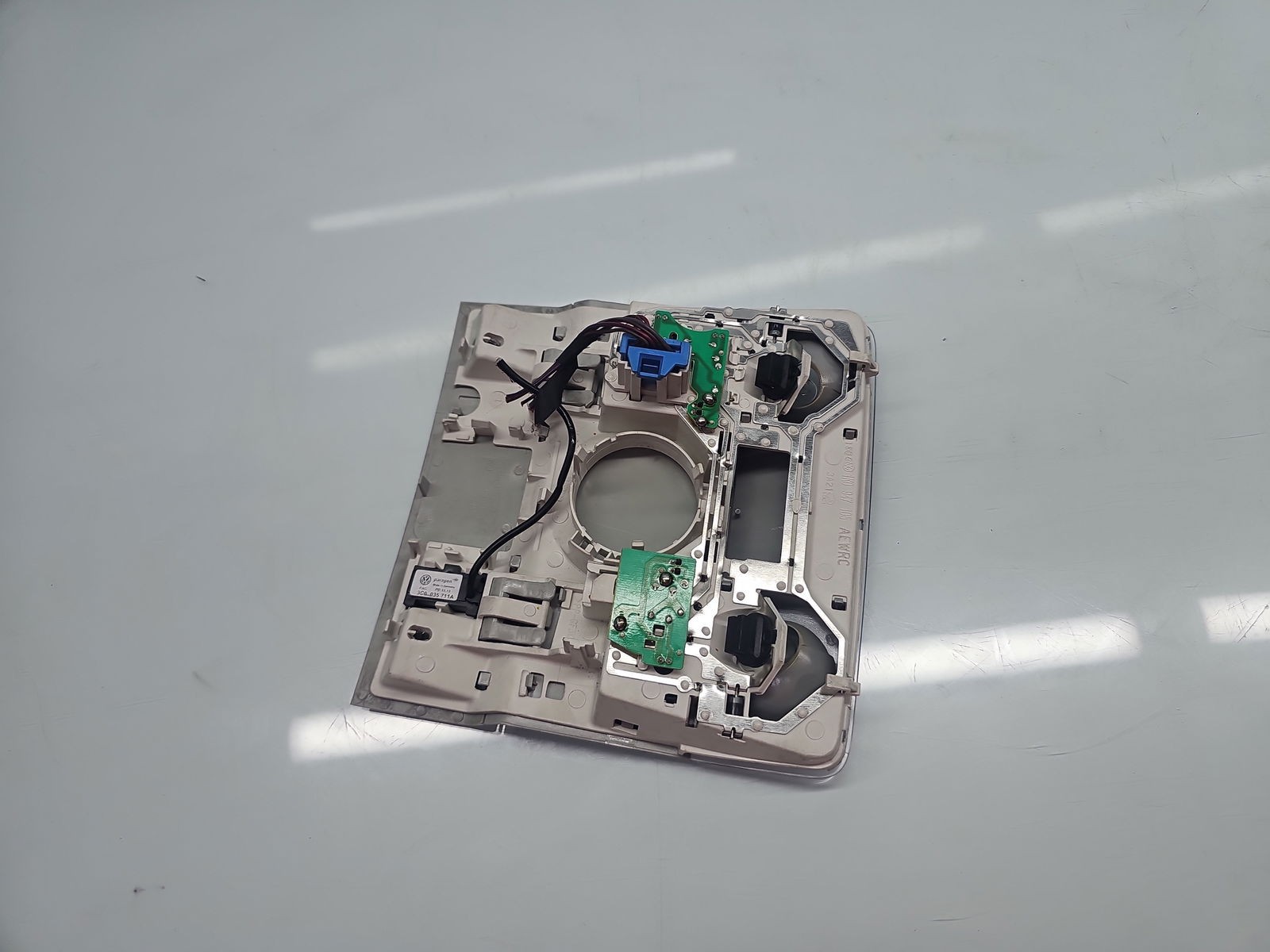 Plafoniera fata Volkswagen Passat CC (357) [Fabr 2008-2012] Break 1K0947105AE - imagine 4