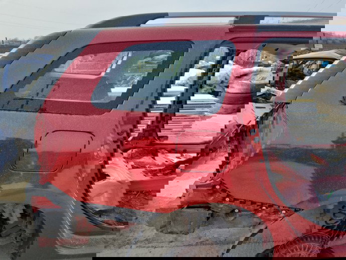 Aripa dreapta spate Dacia Logan MCV 2 [Fabr 2013-2022] Break ROSU