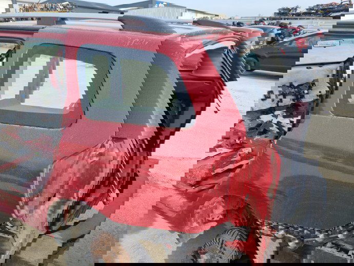 Aripa stanga spate Dacia Logan MCV 2 [Fabr 2013-2022] Break ROSU