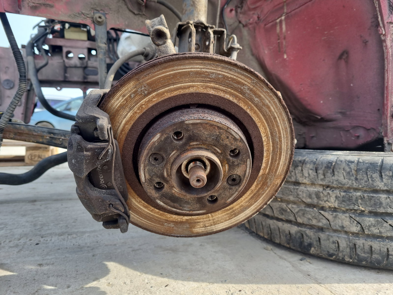 Fuzeta fata stanga Dacia Logan MCV 2 [Fabr 2013-2022] 1.5 dCi K9K792 66KW / 90CP - imagine 1