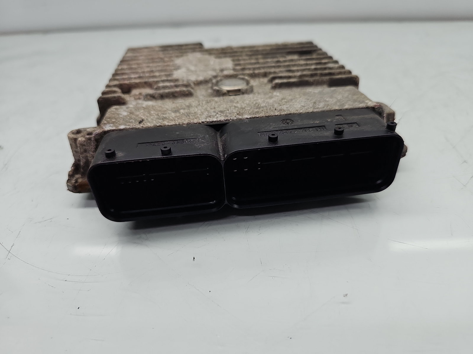 Calculator motor ECU Volkswagen Golf 6 (5K1) [Fabr 2009-2013] 03L906023ML 1.6 TDI CAYC 77KW / 105CP - imagine 2