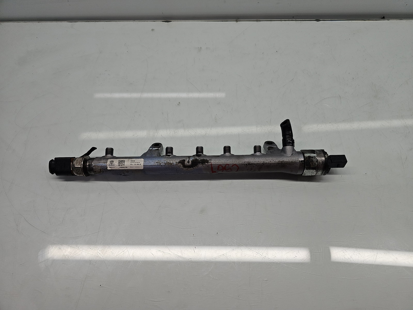 Rampa injectoare Volkswagen Golf 6 (5K1) [Fabr 2009-2013] 03L130089B 1.6 TDI CAYC 77KW / 105CP - imagine 1