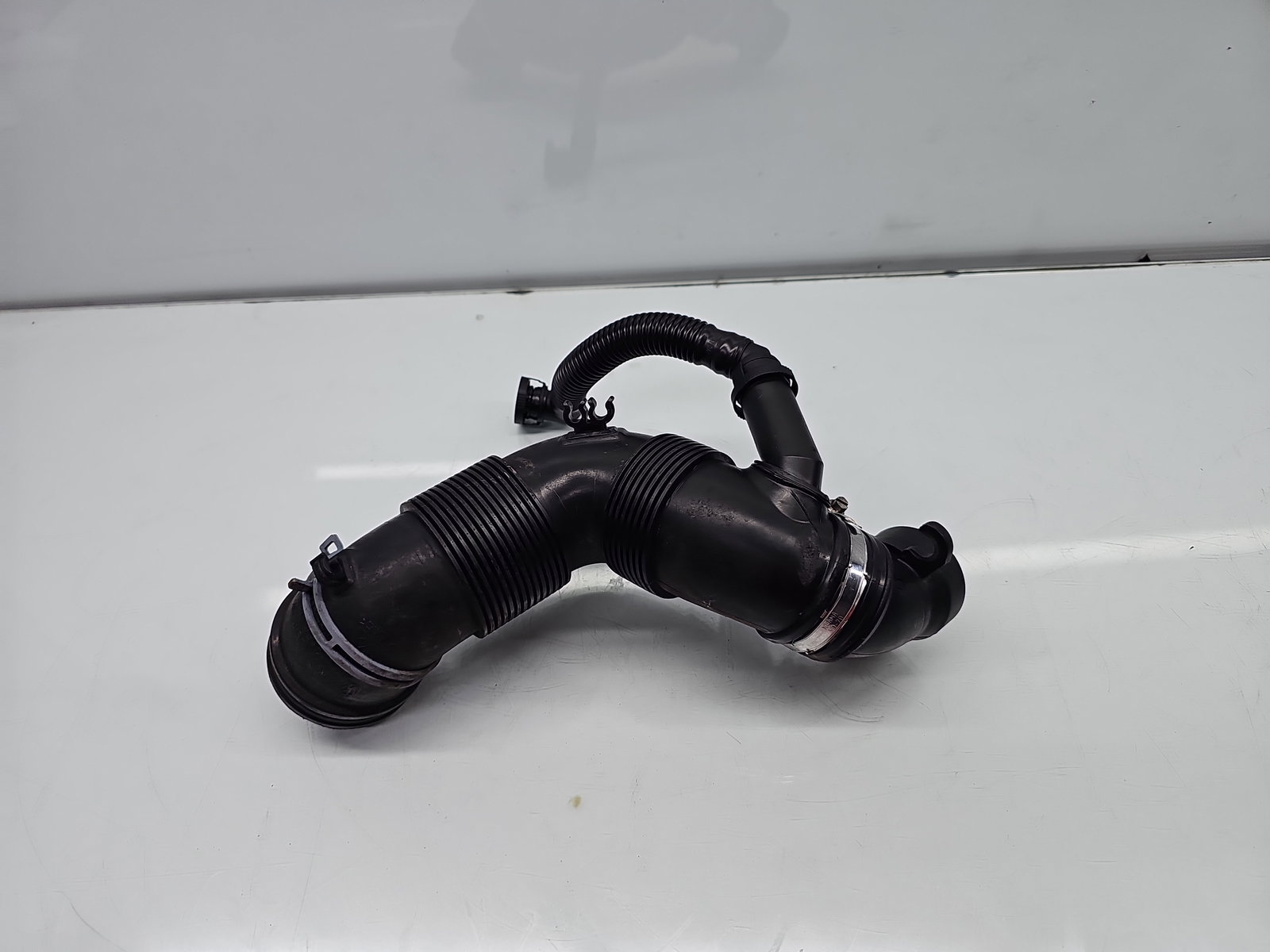 Tub admisie aer Volkswagen Golf 6 (5K1) [Fabr 2009-2013] 3C0129654M 1.6 TDI CAYC 77KW / 105CP - imagine 2