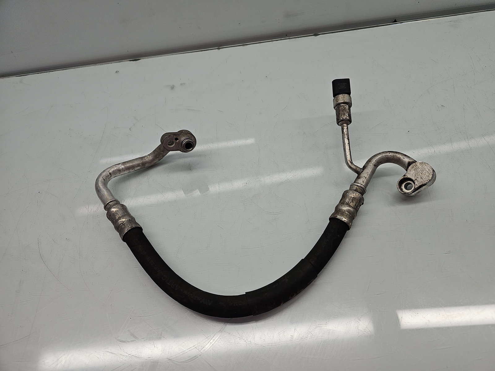 Conducta AC Volkswagen Golf 6 (5K1) [Fabr 2009-2013] 1K0820721CA 1.6 TDI CAYC 77KW / 105CP - imagine 4