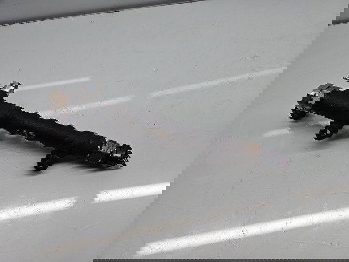 Rampa injectoare Toyota Rav 4 IV (ZSA4, ALA4) [Fabr 2013-2018] OEM 2.0 1AD-FTV 91KW / 124CP