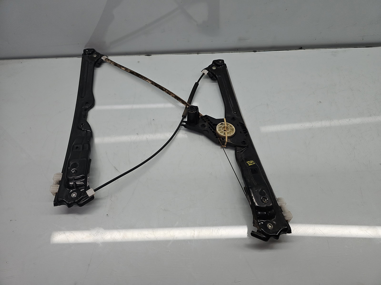 Macara electrica geam stanga fata PEUGEOT 308 (II) [Fabr 2013-2020] 9677734880 - imagine 1