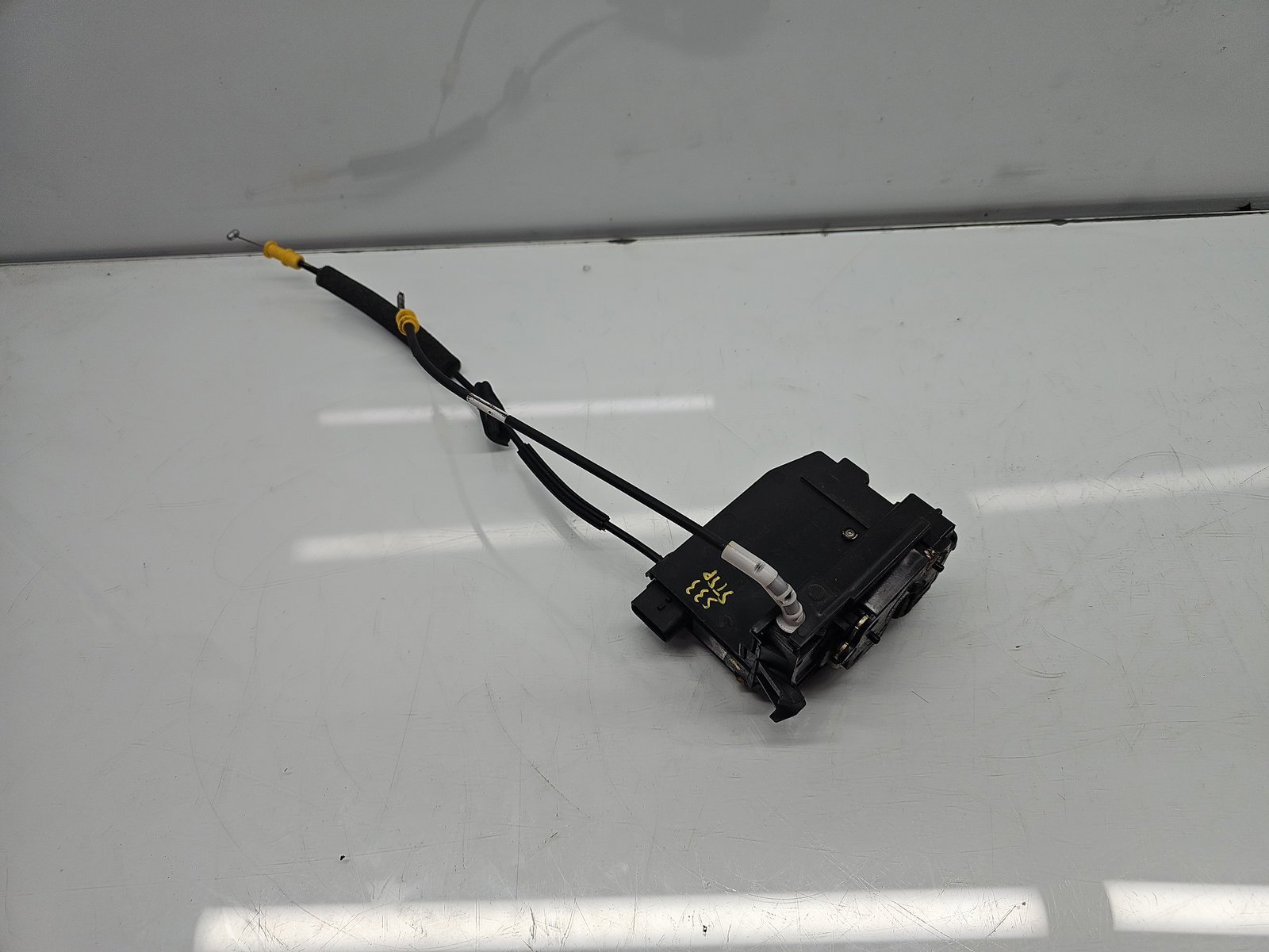 Broasca usa stanga spate PEUGEOT 308 (II) [Fabr 2013-2020] 9810310180 - imagine 1