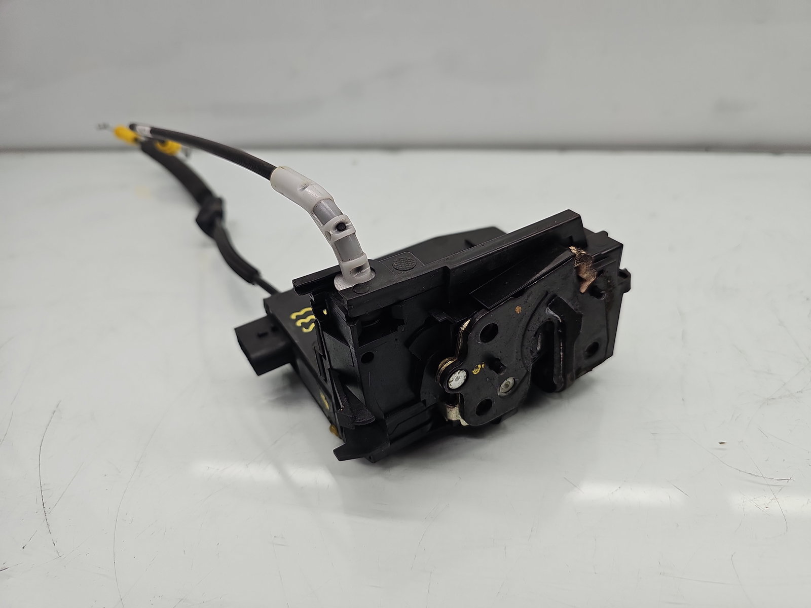 Broasca usa stanga spate PEUGEOT 308 (II) [Fabr 2013-2020] 9810310180 - imagine 2