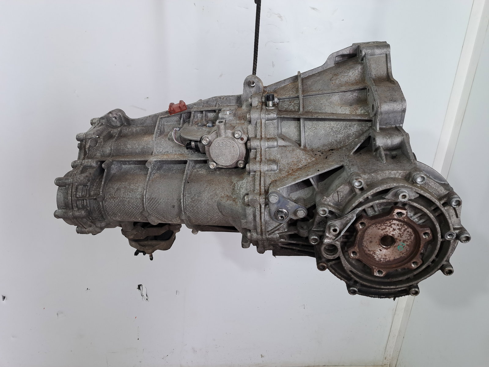 Cutie viteze manuala 6 trepte AUDI A4 (8K2, B8.5) [Fabr 2008-2015] 2.0 TDI CGLC MVS 130KW / 177CP - imagine 3