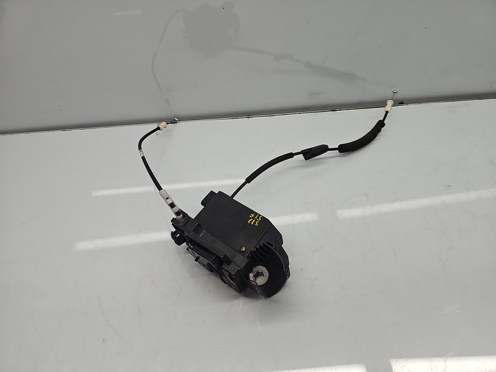 Broasca usa stanga fata PEUGEOT 308 (II) [Fabr 2013-2020] 9810309580 - imagine 1