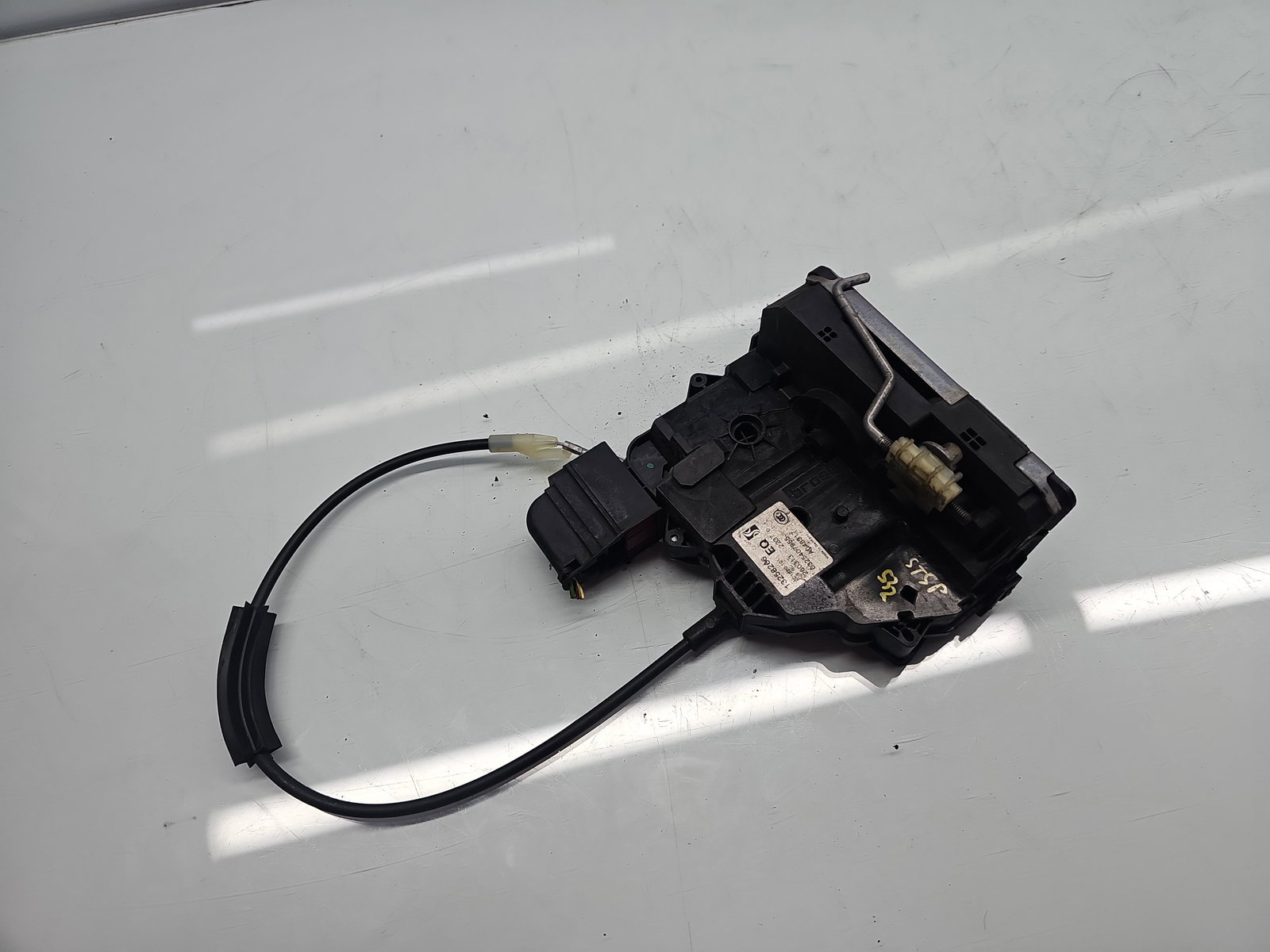 Broasca usa stanga spate Opel Corsa D [Fabr 2006-2013] 13258266 - imagine 5