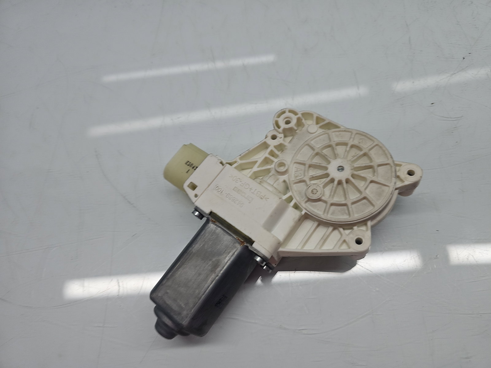 Motoras geam dreapta fata Bmw 5 (F10) [Fabr 2011-2016] Berlina Facelift 7248172 - imagine 4