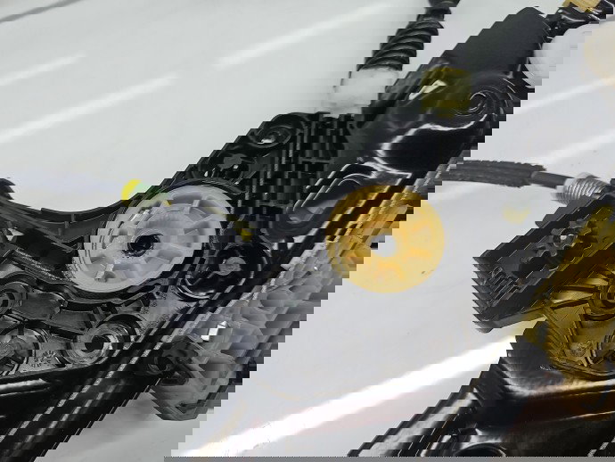 Macara electrica geam dreapta fata Bmw 5 (F10) [Fabr 2011-2016] Berlina Facelift 7182132