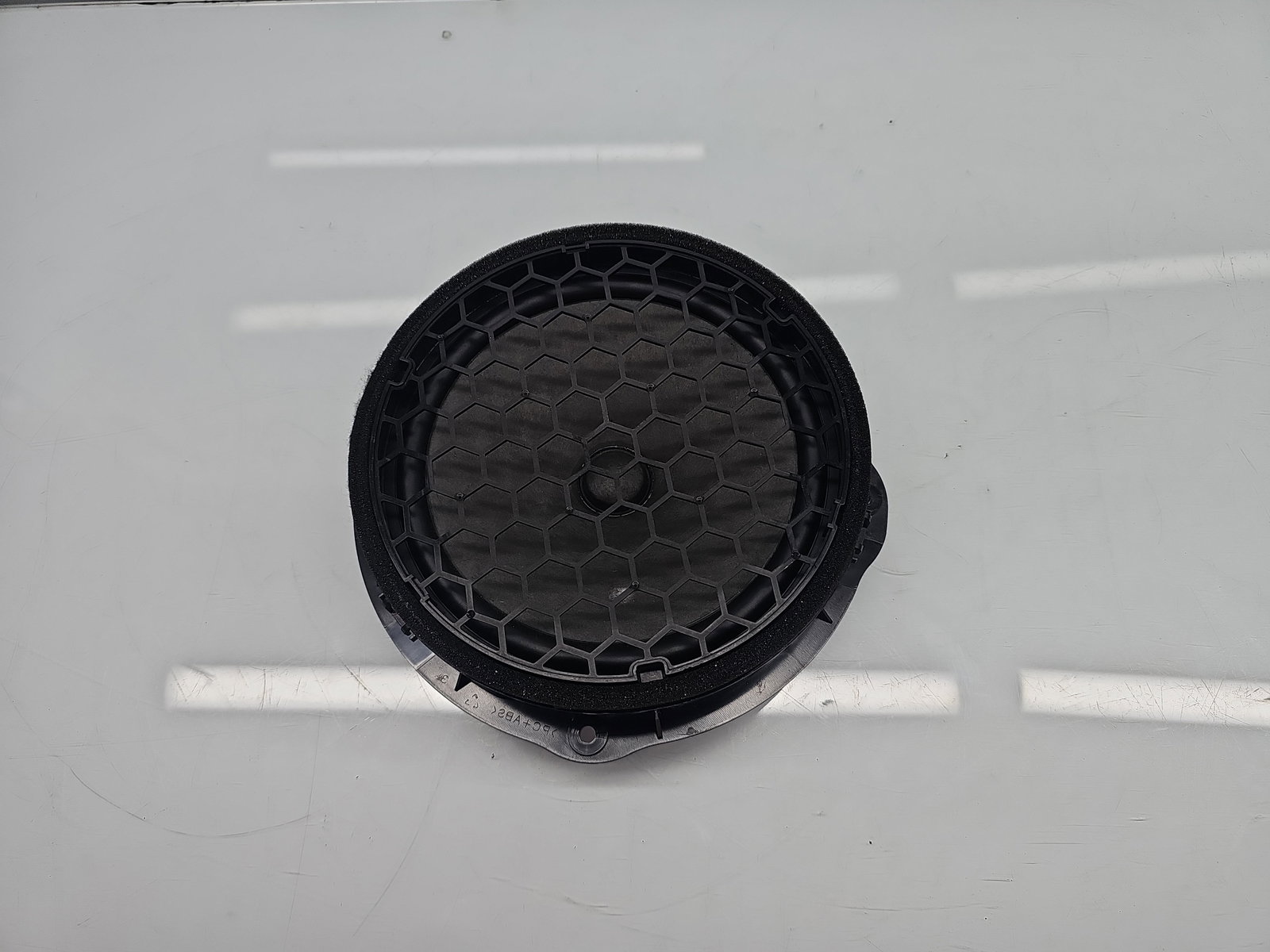Boxa stanga fata AUDI A3 (8VS) [Fabr 2013-prezent] 8V0035415