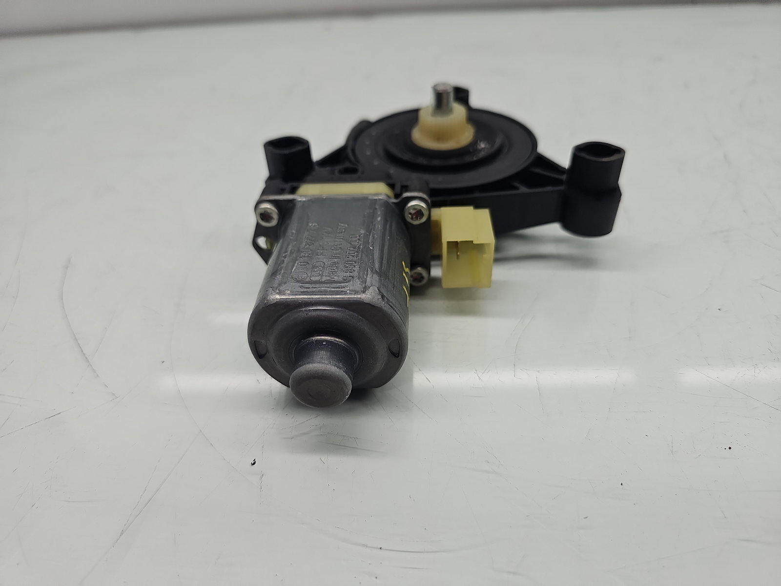 Motoras geam stanga fata AUDI A3 (8VS) [Fabr 2013-prezent] Berlina S-line 5Q0959802B - imagine 3