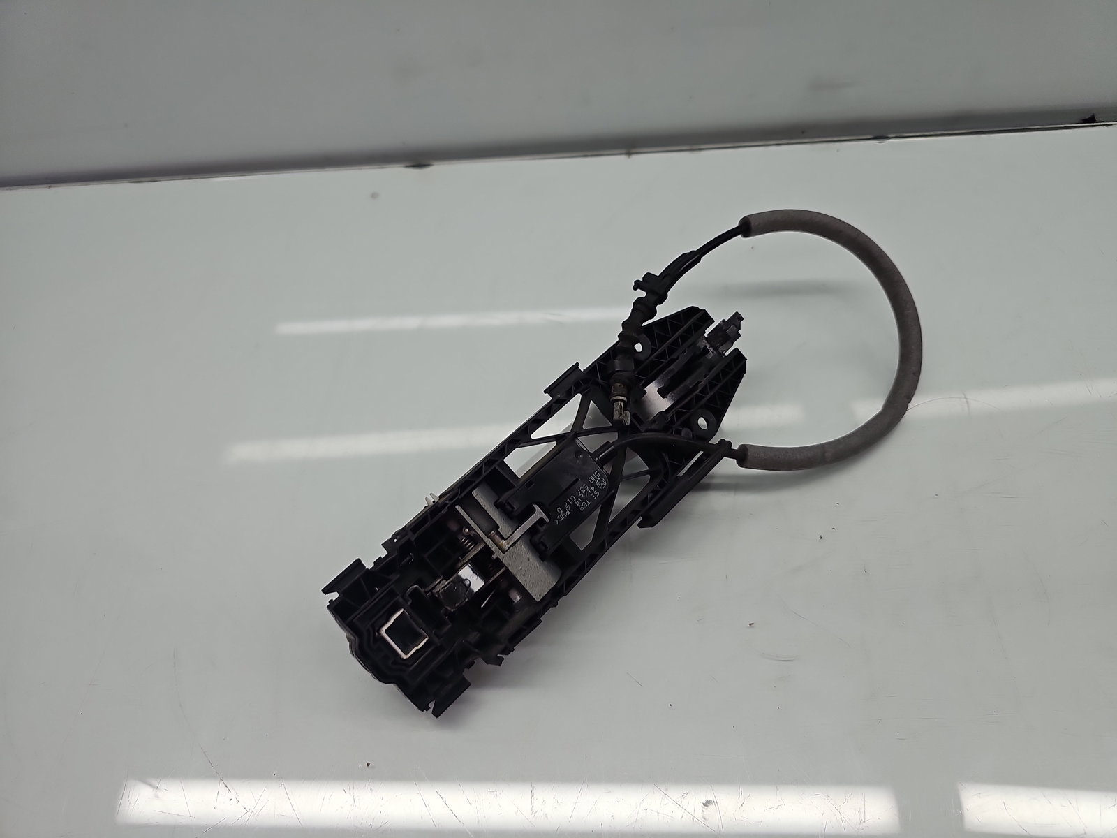 Maner usa stanga fata AUDI A3 (8VS) [Fabr 2013-prezent] Berlina S-line LS9R - imagine 4